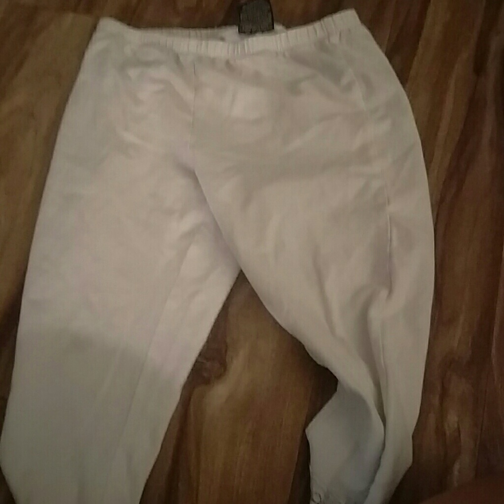 White floral at the bottom Capri's